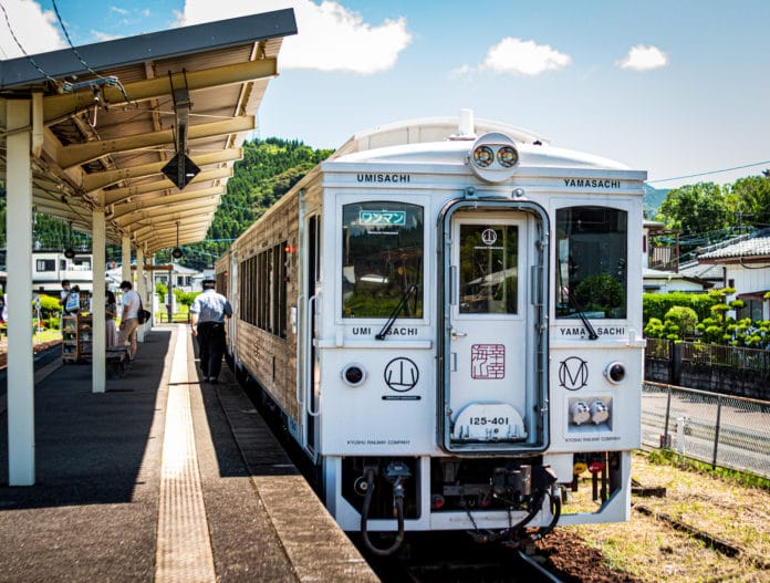 The Umisachi Yamasachi Train - Cruising Kyushu's Pacific Coast